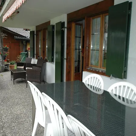 In Near Simmen Falls Apartament