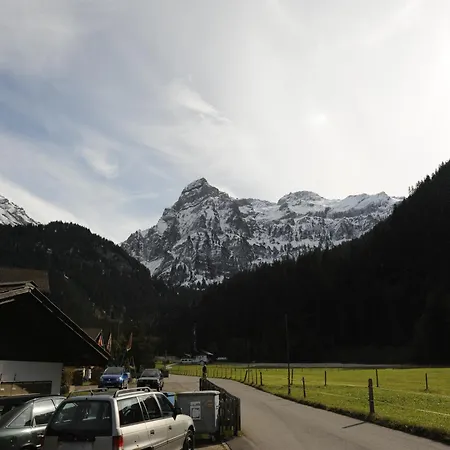 Apartment In Near Simmen Falls *