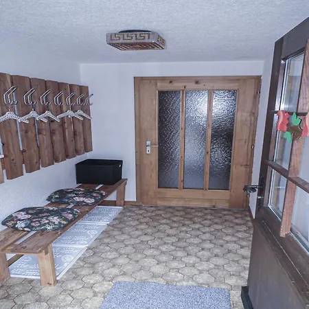 In Near Simmen Falls *