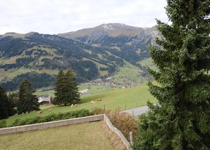 In Near Simmen Falls