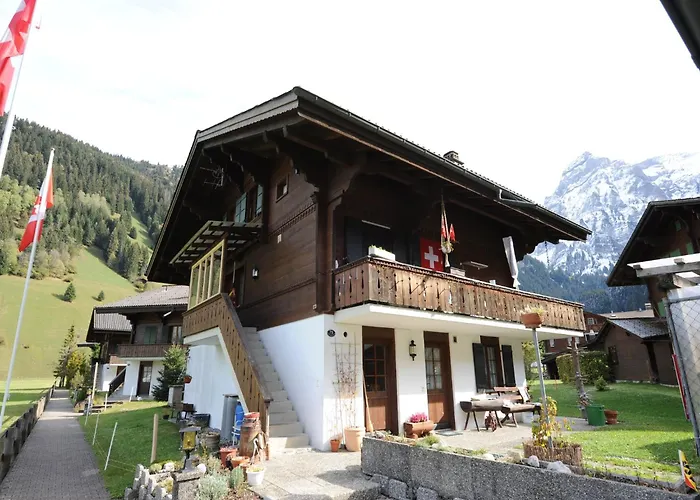 In Near Simmen Falls Apartament *