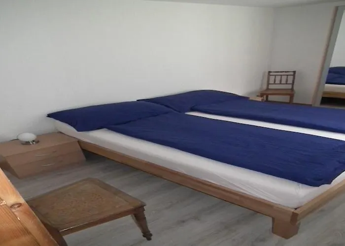 In Near Simmen Falls