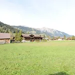 In Near Simmen Falls Apartamento