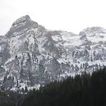 In Near Simmen Falls Lenk