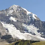Apartamento In Near Simmen Falls *